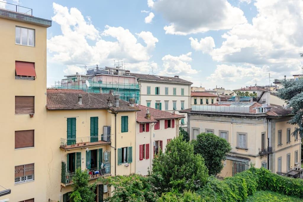 Luminoso Appartamento Fiorentino 佛罗伦萨 外观 照片
